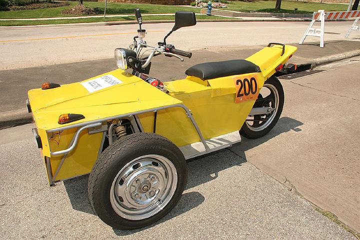 h20070511_ArtCarParade1 141 